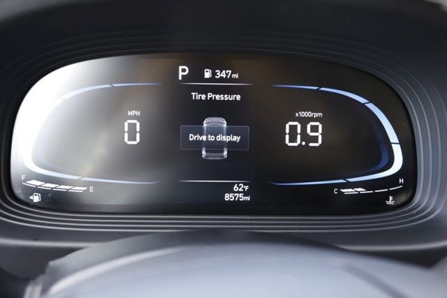 Certified 2026 Hyundai Venue SEL FWD image 29