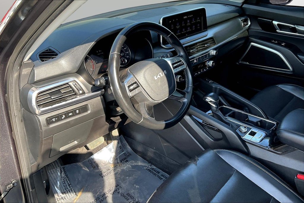 Used 2022 Kia Telluride S FWD image 17