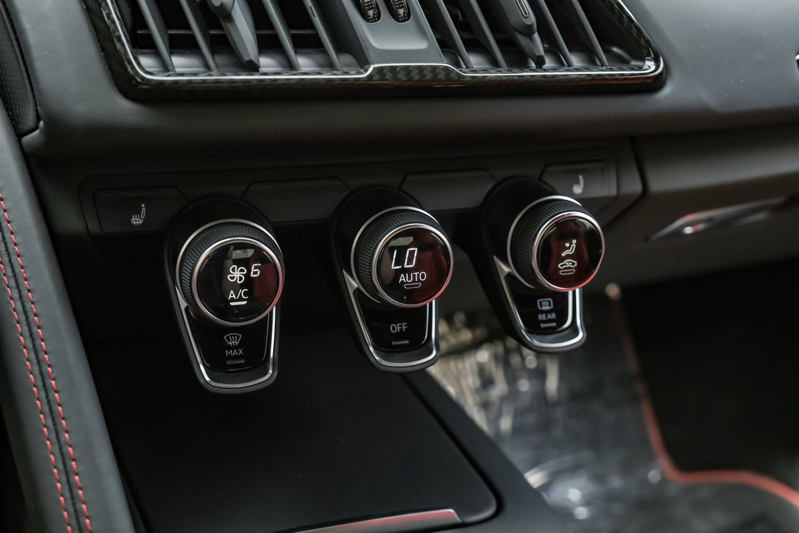 Used 2021 Audi R8 V10 RWD image 25