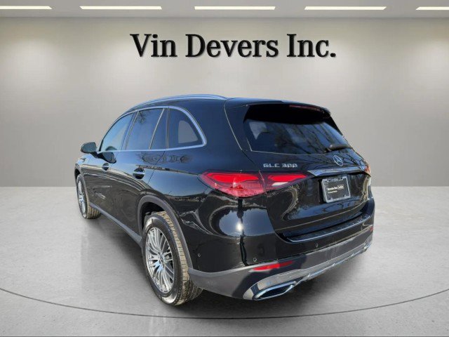 Certified 2025 Mercedes-Benz GLC 300 4MATIC image 5