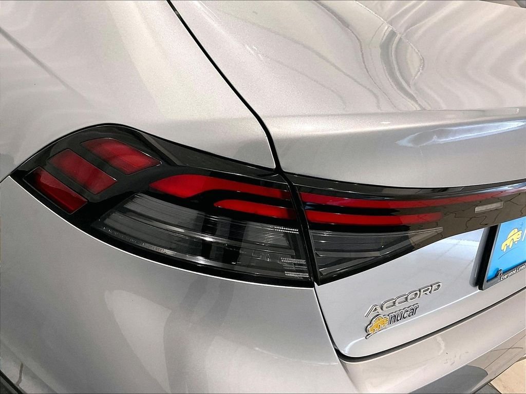 Used 2024 Honda Accord EX image 32