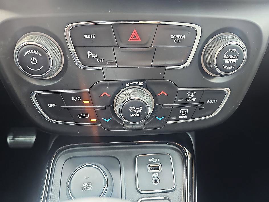 Used 2019 Jeep Compass Limited w/ Safety & Security Group image 25