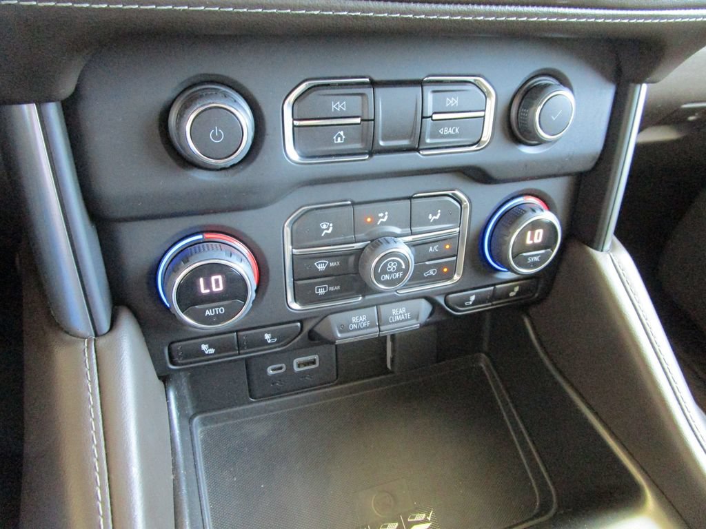 Used 2023 Chevrolet Tahoe LT w/ Luxury Package RWD image 40
