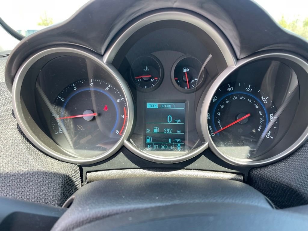Used 2014 Chevrolet Cruze LT w/ All-Star Edition FWD image 9