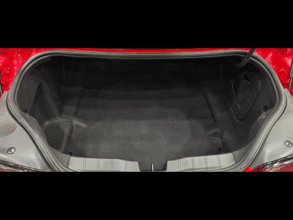 Used 2022 Chevrolet Camaro LT w/ RS Package image 33