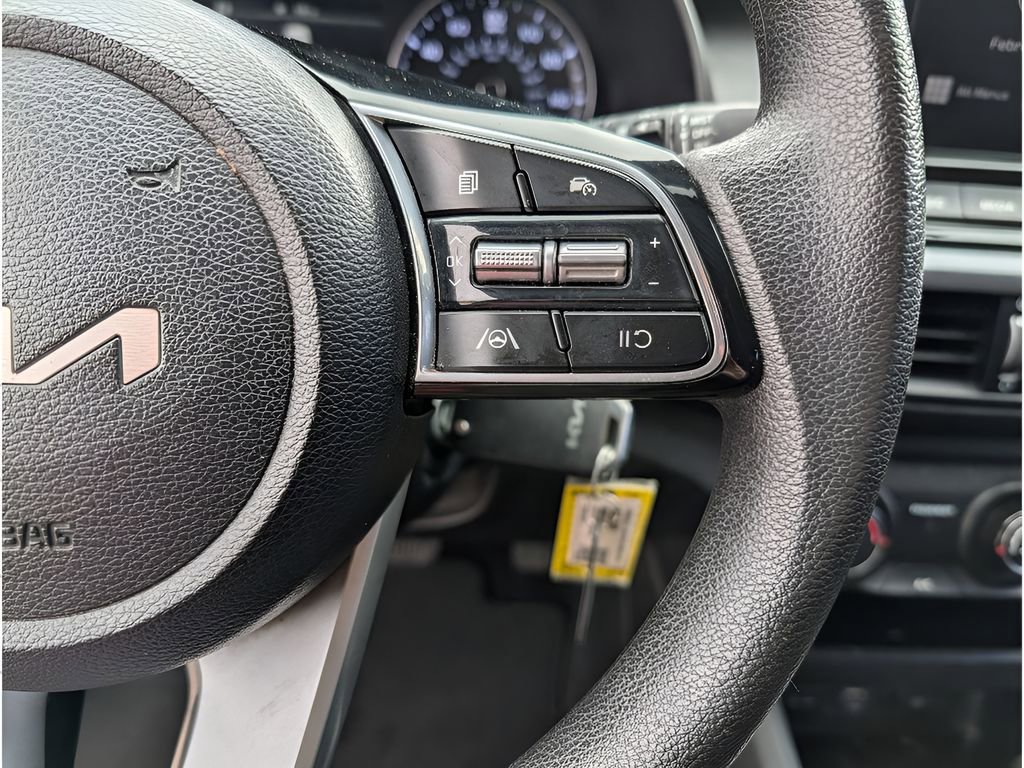 Used 2024 Kia Forte LX FWD image 18