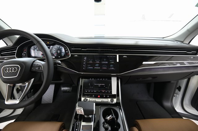 New 2026 Audi Q8 Prestige image 2