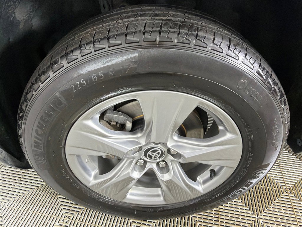 Used 2024 Toyota RAV4 XLE image 11