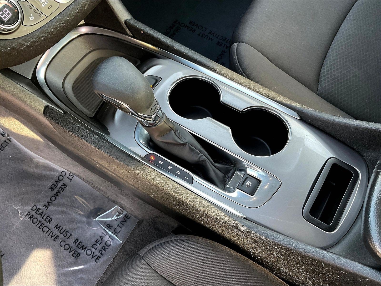 Used 2024 Chevrolet Malibu LT FWD image 17