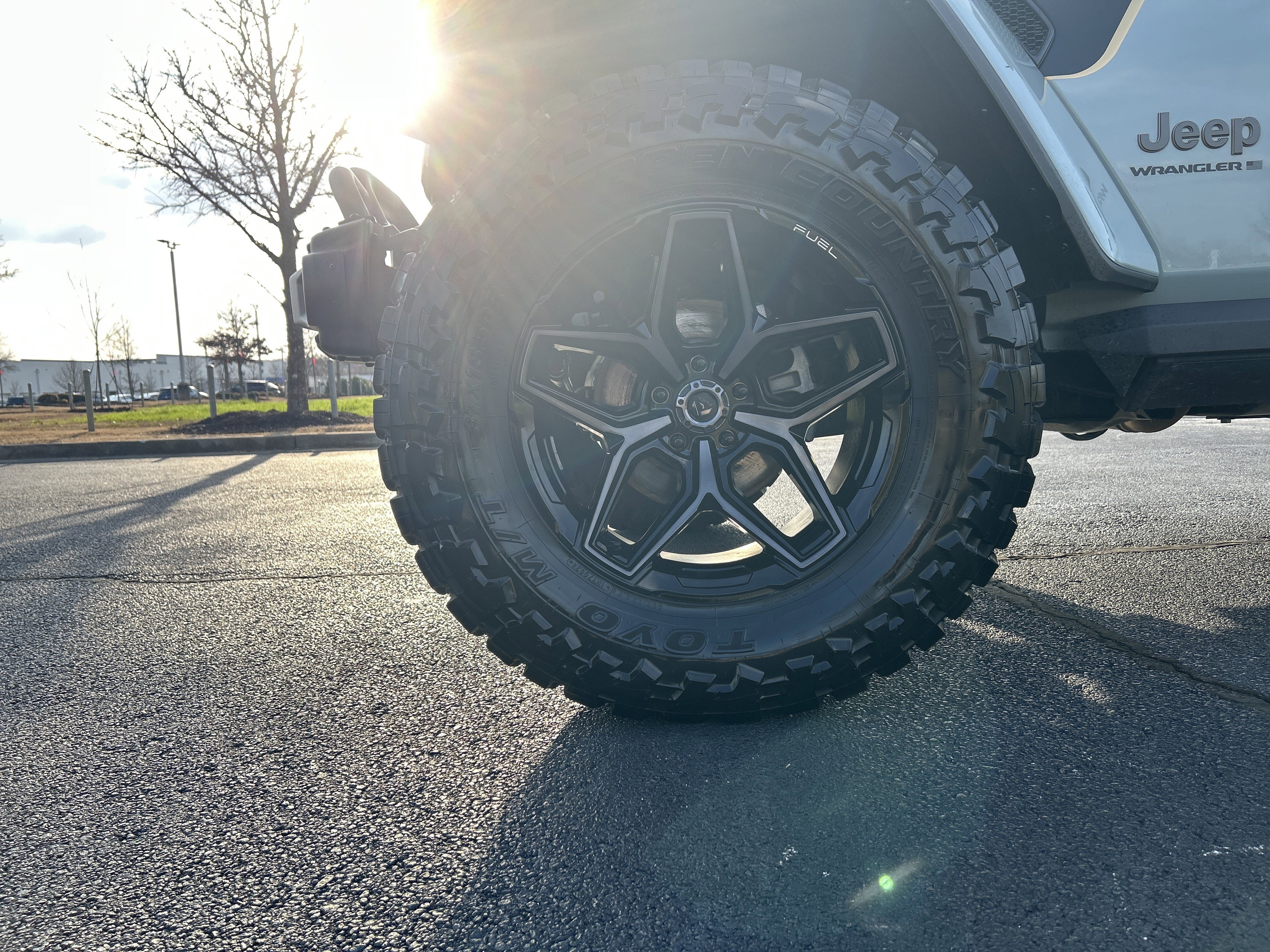 Used 2024 Jeep Wrangler Unlimited Rubicon 392 image 32