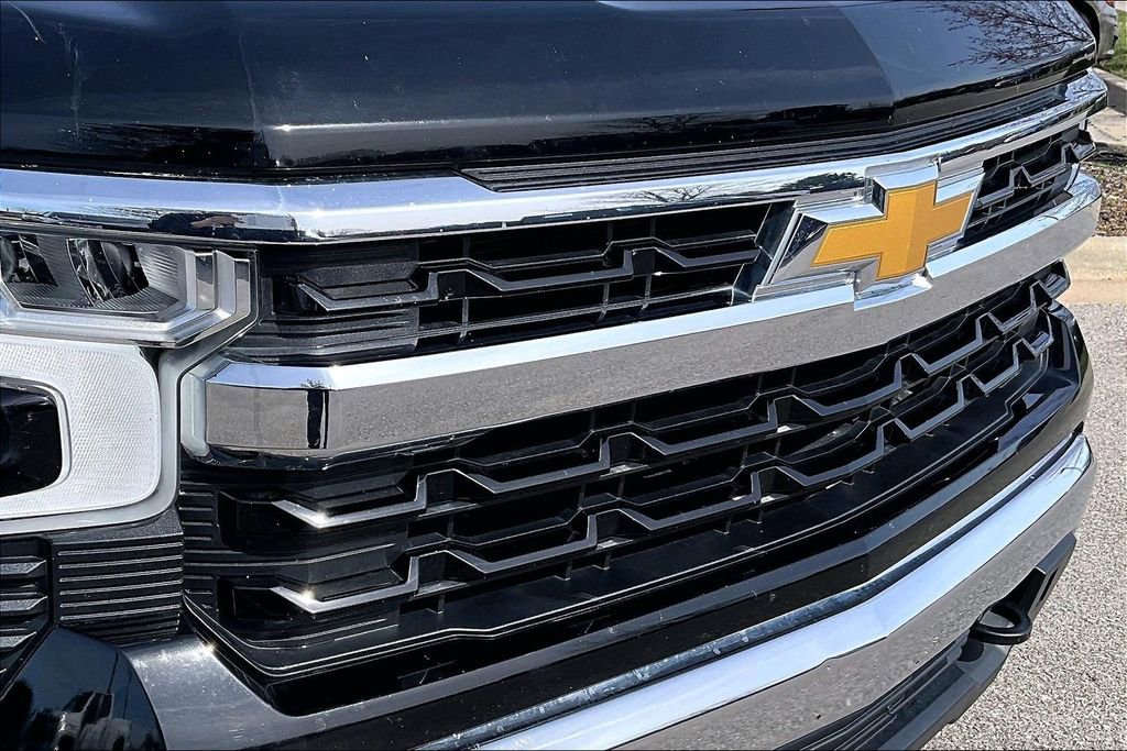 Used 2023 Chevrolet Silverado 1500 LT w/ Protection Package image 28