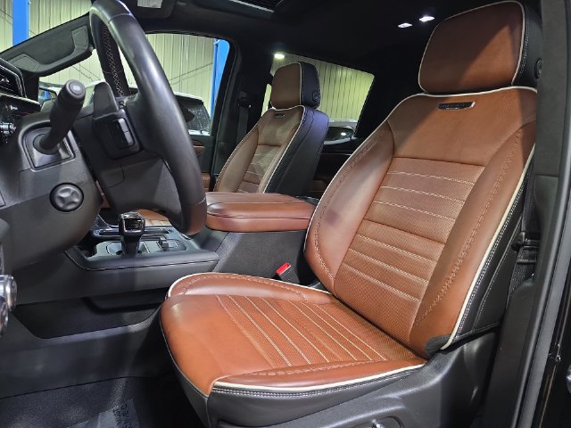 Used 2026 GMC Sierra 1500 Denali Ultimate AWD/4WD image 16