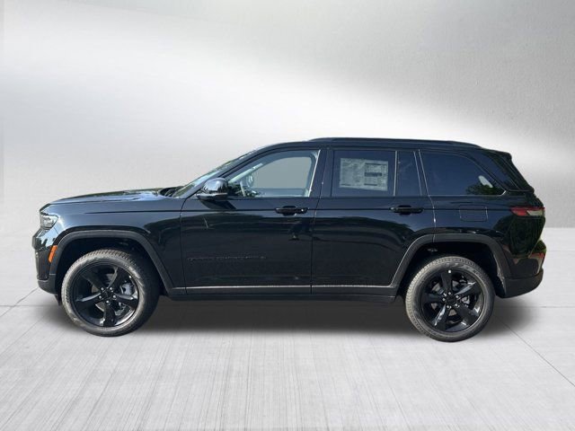 New 2025 Jeep Grand Cherokee Limited w/ Luxury Tech Group II image 8