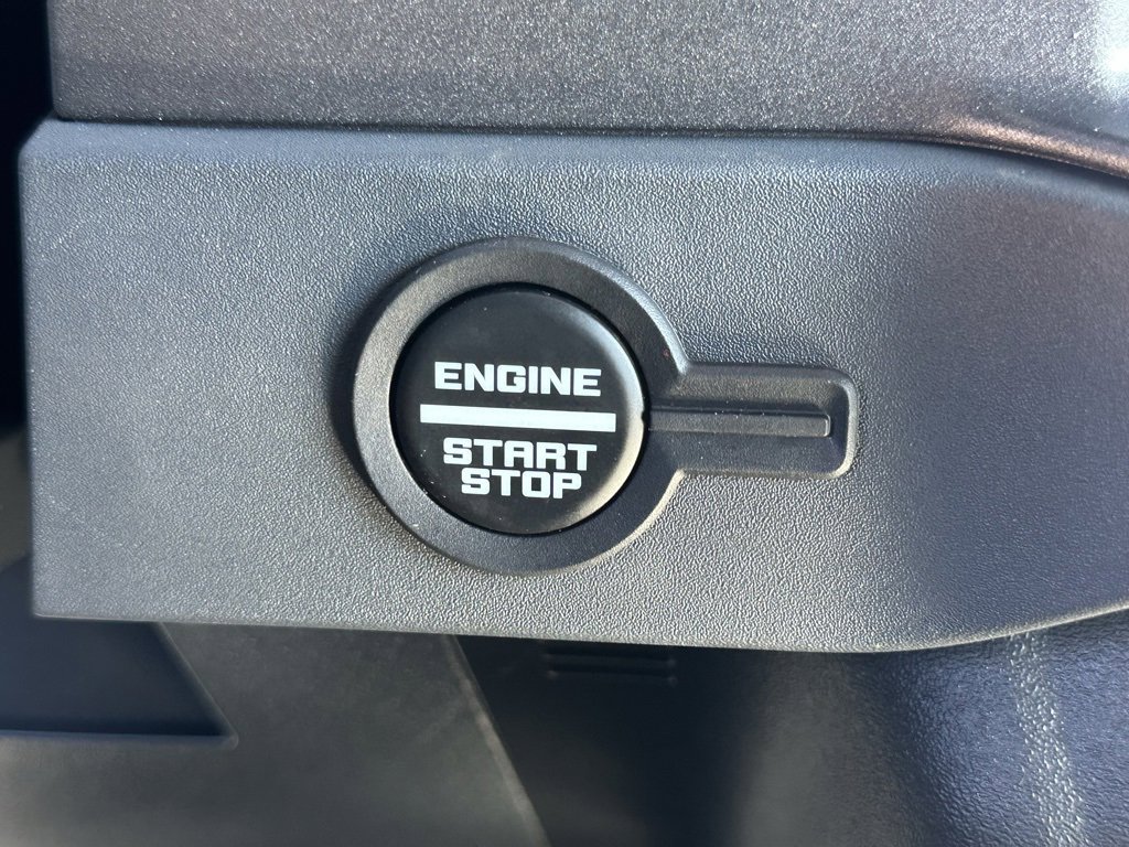 New 2025 Ford Bronco 4-Door image 28