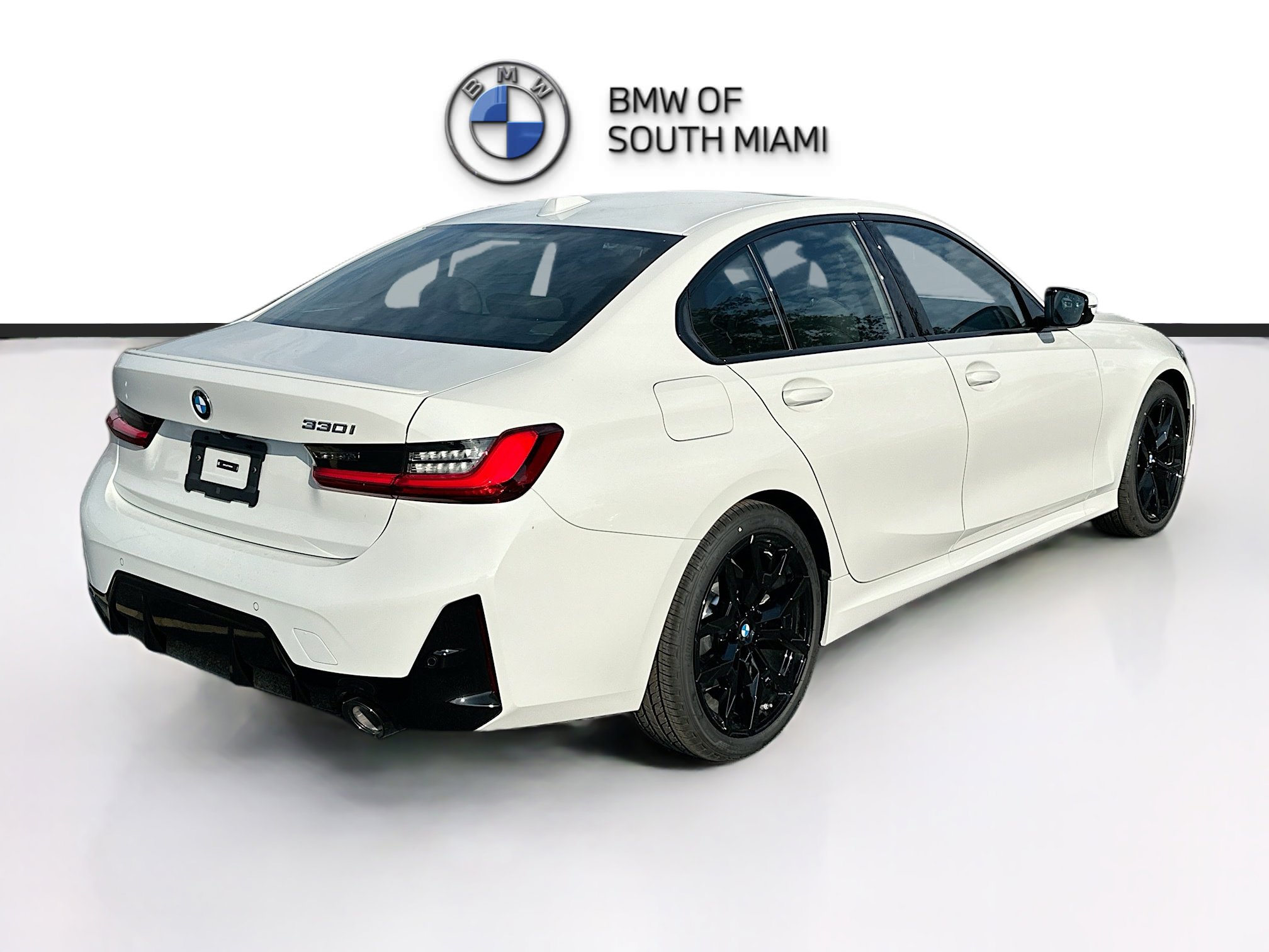 New 2026 BMW 330i Sedan w/ M Sport Package RWD image 6