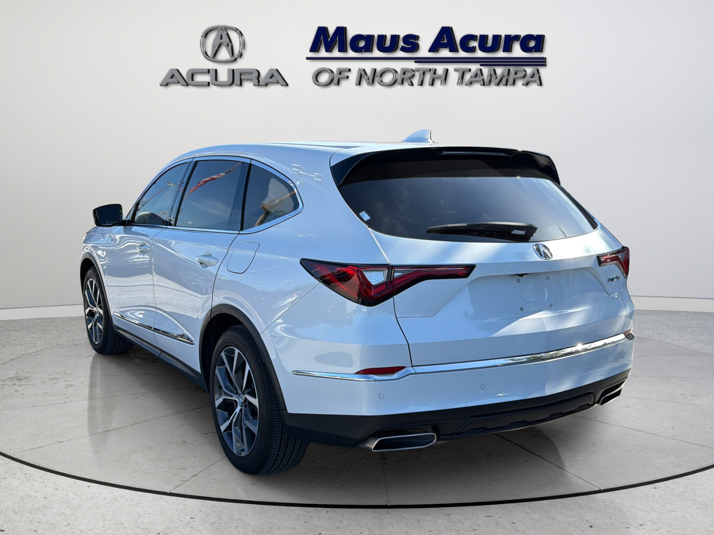 Used 2024 Acura MDX FWD w/ Technology Package image 8