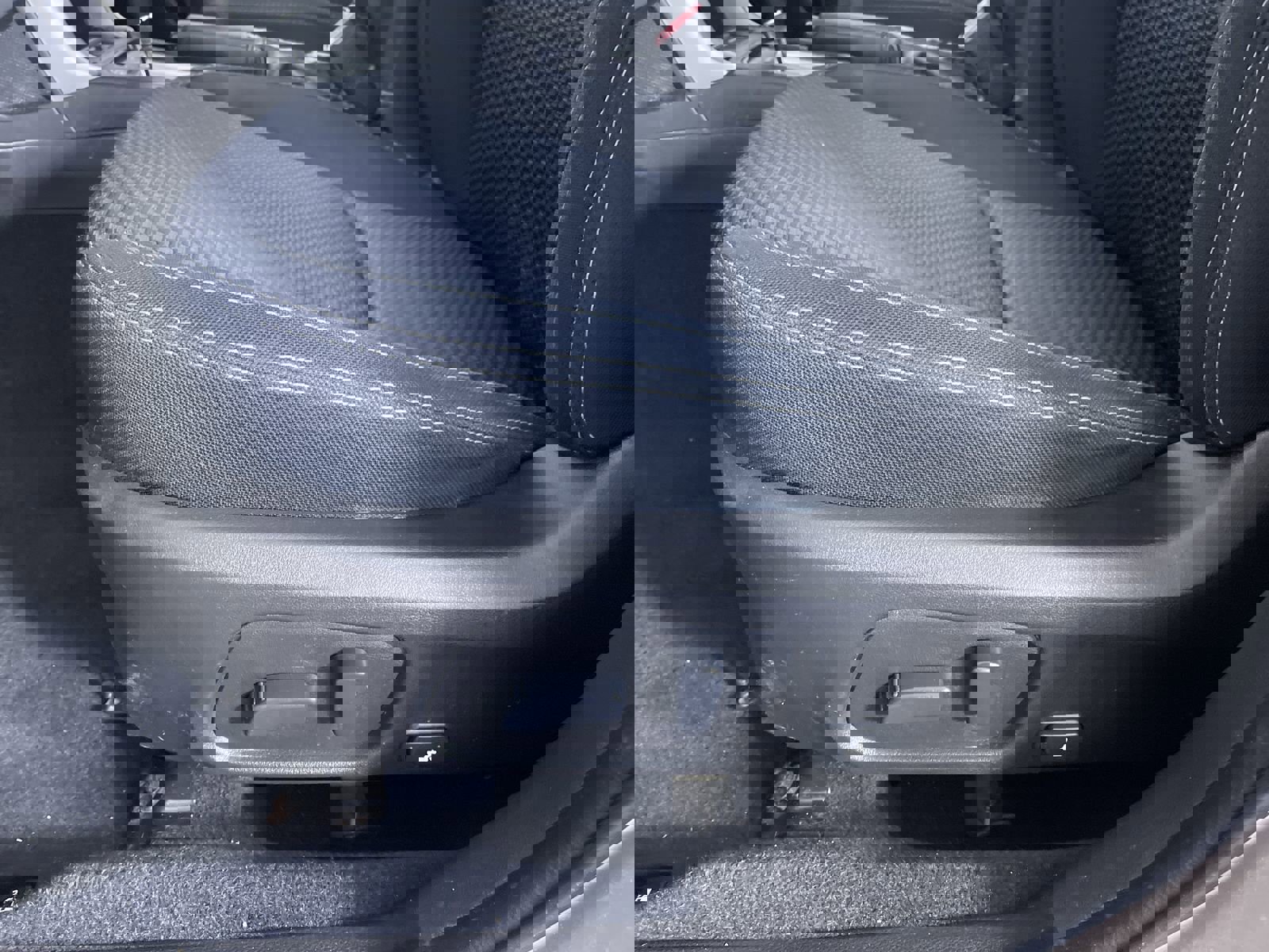 Used 2014 Subaru Forester 2.5i Premium w/ Popular Package #2 image 13