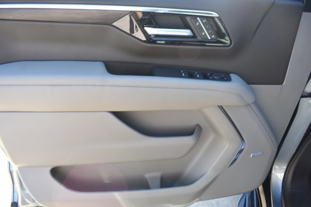 New 2026 Chevrolet Suburban LT w/ Comfort Package image 12