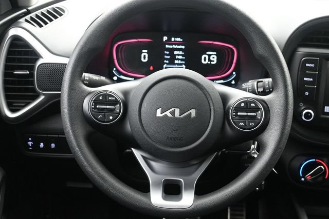 Used 2024 Kia Soul LX w/ Option Group 015 FWD image 23