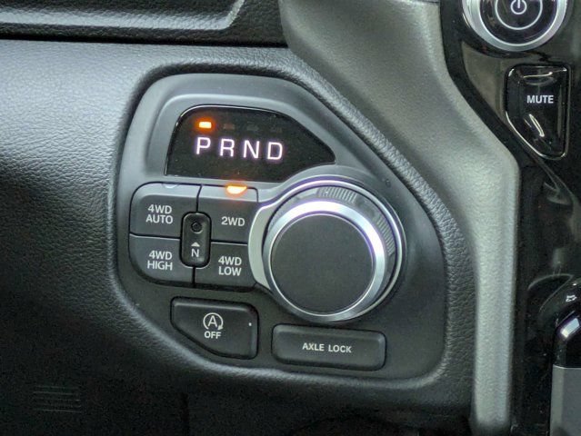 Used 2025 RAM 1500 Big Horn AWD/4WD image 19