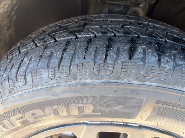 Used 2021 Chevrolet Traverse LT AWD/4WD image 23