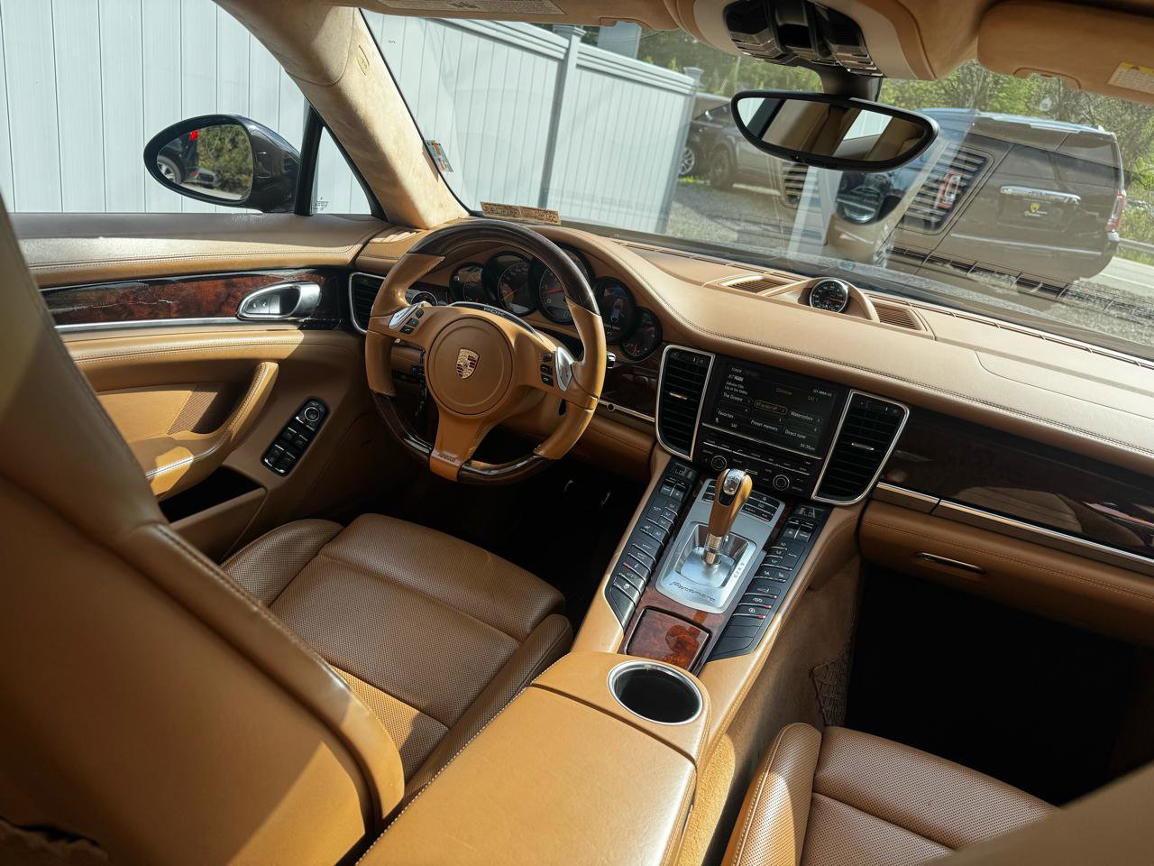 Used 2013 Porsche Panamera GTS AWD/4WD image 28