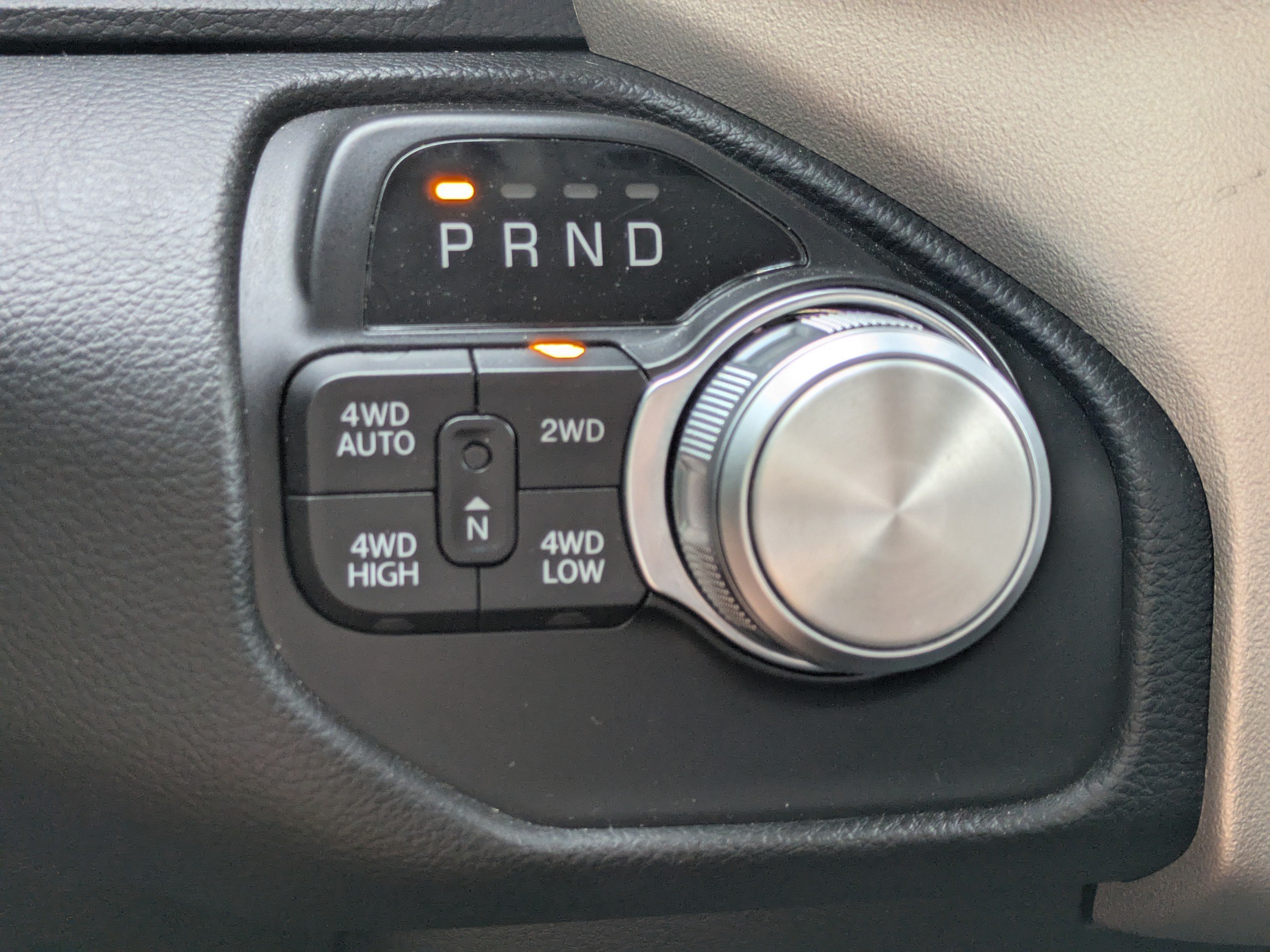 Used 2022 RAM 1500 Laramie AWD/4WD image 25