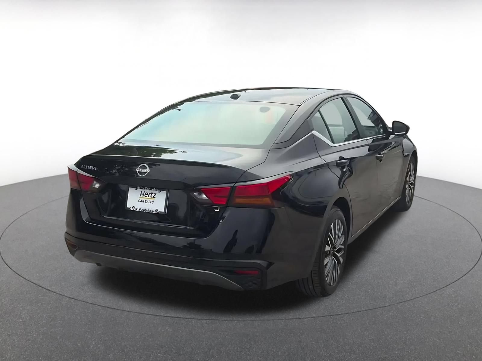 Used 2026 Nissan Altima 2.5 SV FWD image 15
