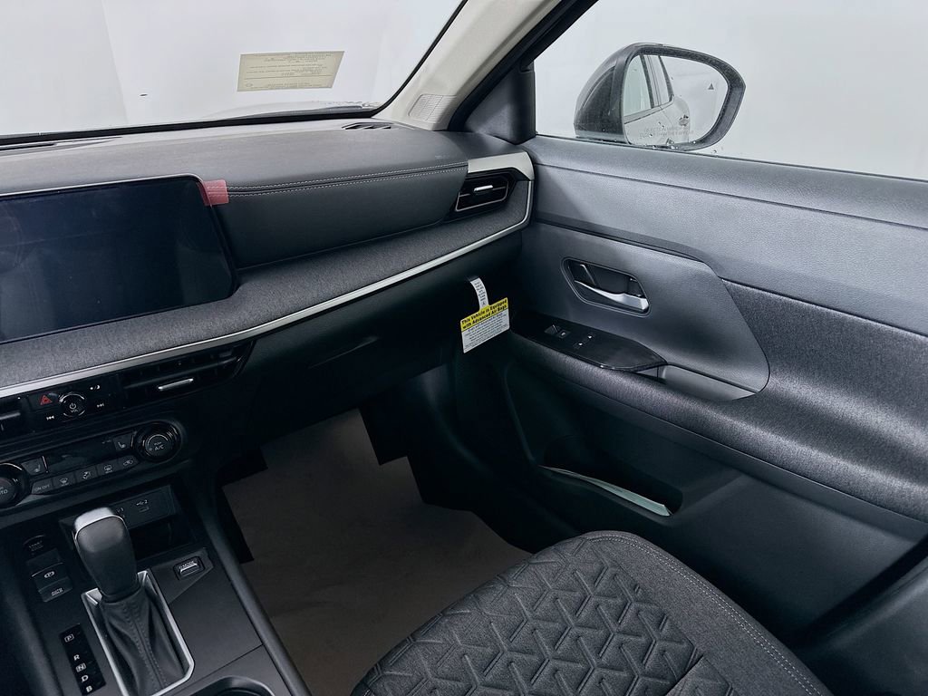 New 2026 Nissan Kicks SV w/ Cold Weather Package image 29
