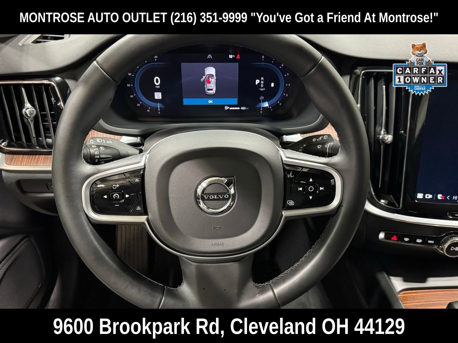 Used 2025 Volvo V60 B5 Cross Country Plus image 17