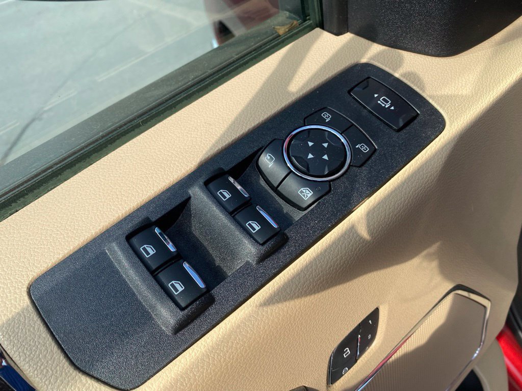 Certified 2019 Ford F250 Lariat w/ Lariat Value Package AWD/4WD image 14