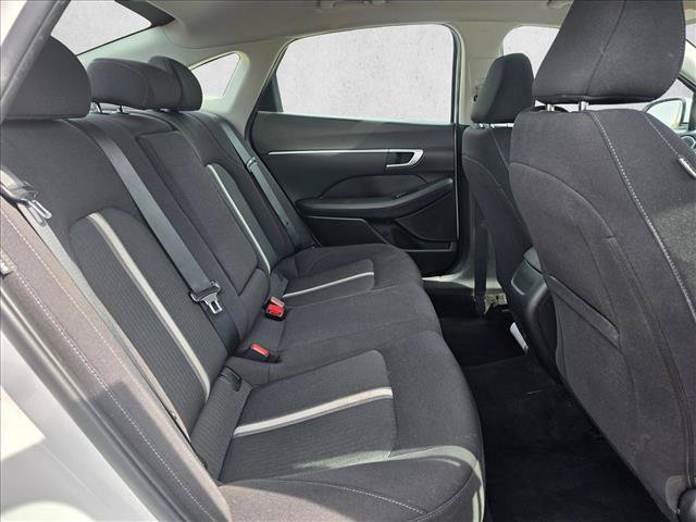 Used 2025 Hyundai Sonata SEL FWD image 12
