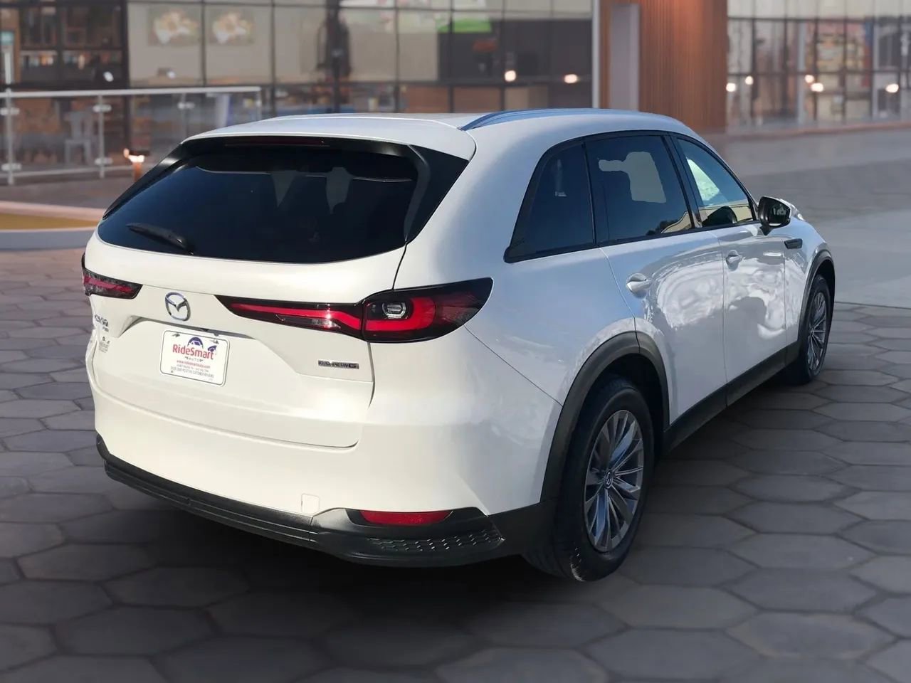 Used 2024 MAZDA CX-90 3.3 Turbo w/ Preferred Package AWD/4WD image 11