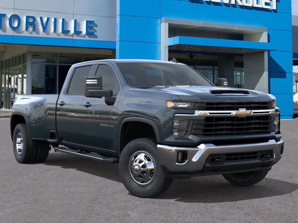 New 2026 Chevrolet Silverado 3500 LT image 7