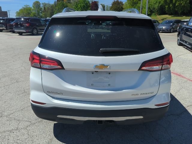 Used 2023 Chevrolet Equinox Premier AWD/4WD image 3