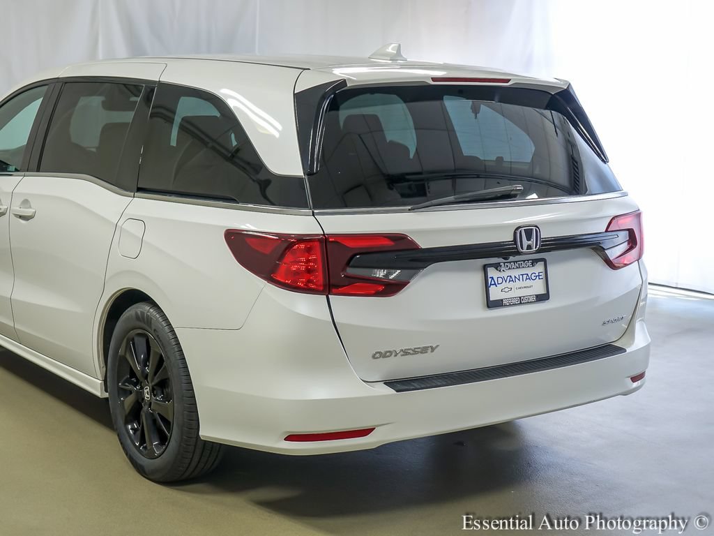 Used 2023 Honda Odyssey Sport image 8