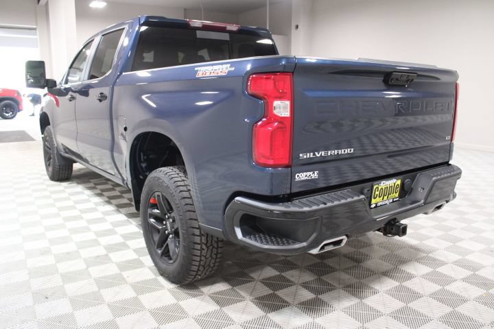 Used 2023 Chevrolet Silverado 1500 LT Trail Boss w/ Convenience Package II AWD/4WD image 9