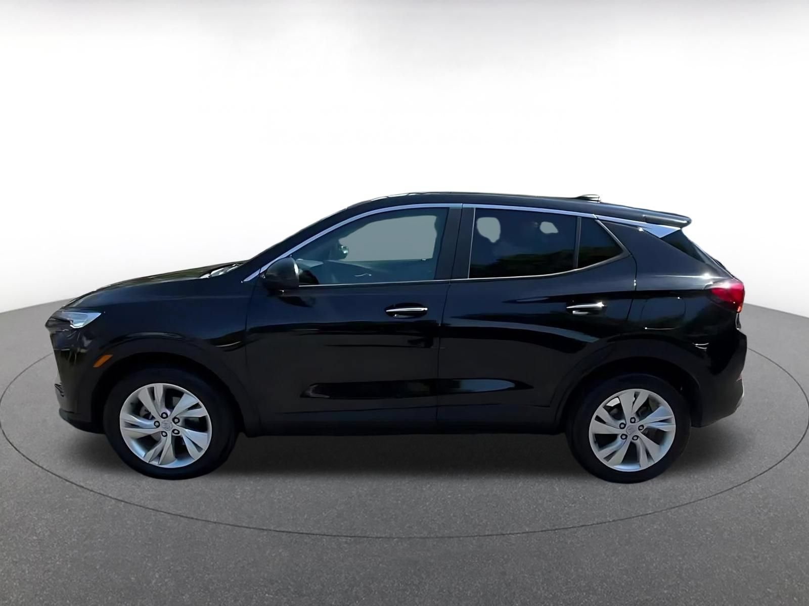 Used 2025 Buick Encore GX Preferred FWD image 9