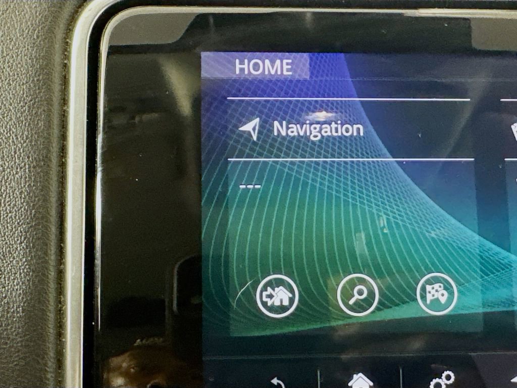 Used 2018 Land Rover Range Rover Sport HSE image 13