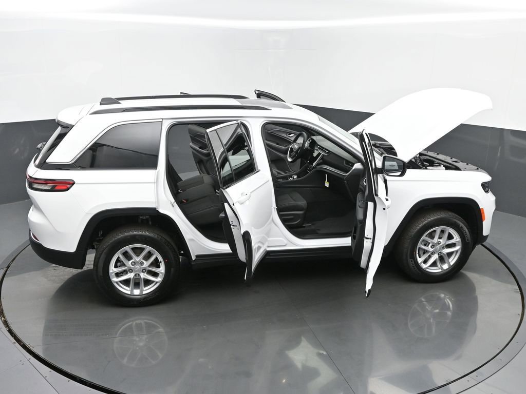 New 2025 Jeep Grand Cherokee Laredo X w/ Luxury Tech Group I image 63