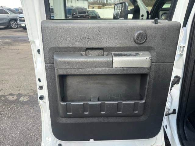 Used 2014 Ford F250 Lariat w/ Chrome Package image 27