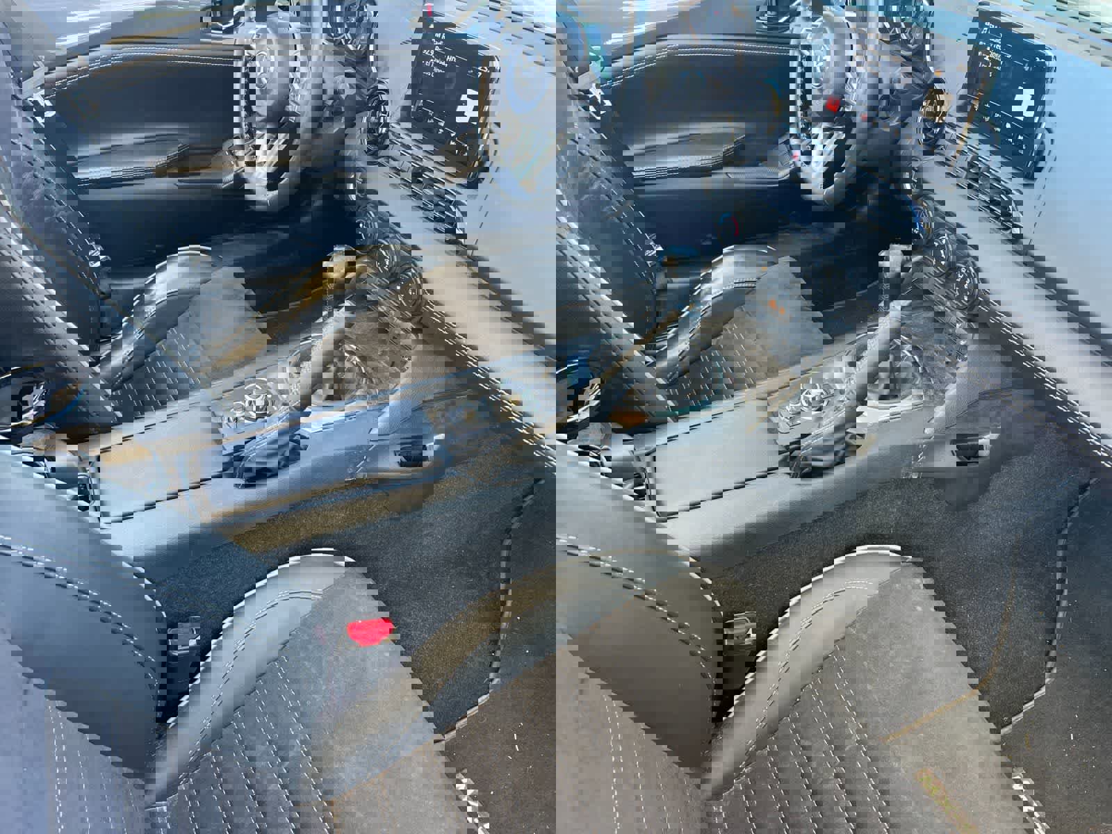 Used 2021 MAZDA MX-5 Miata Club w/ Brembo/BBS Recaro Package image 17