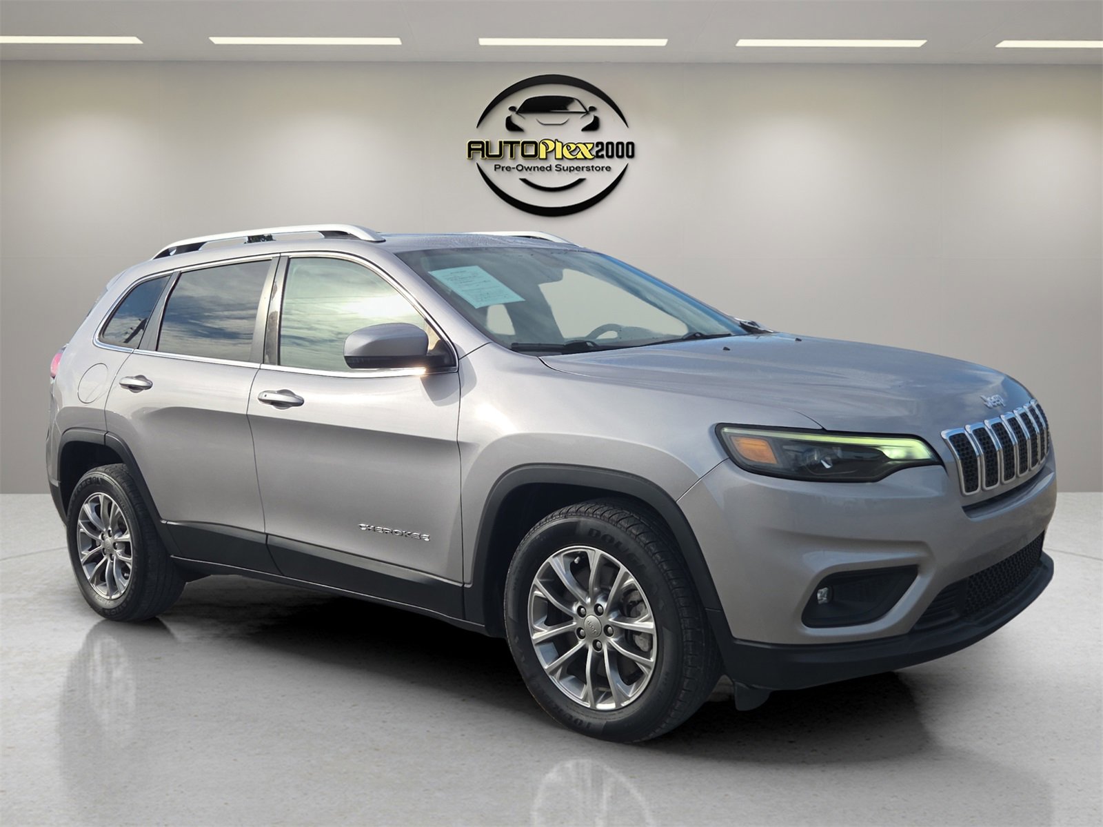 Used 2019 Jeep Cherokee Latitude Plus