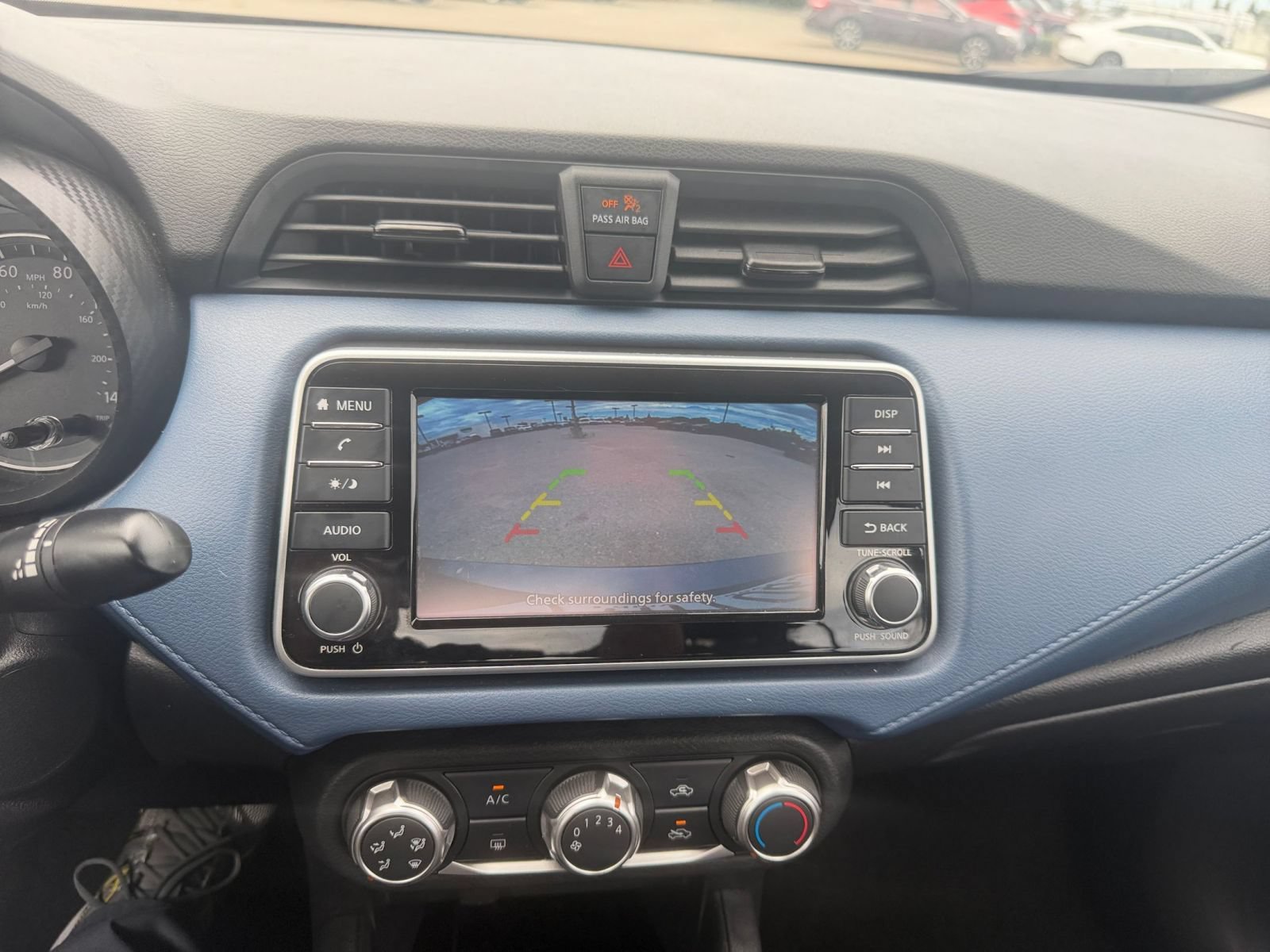 Used 2025 Nissan Versa SV FWD image 24