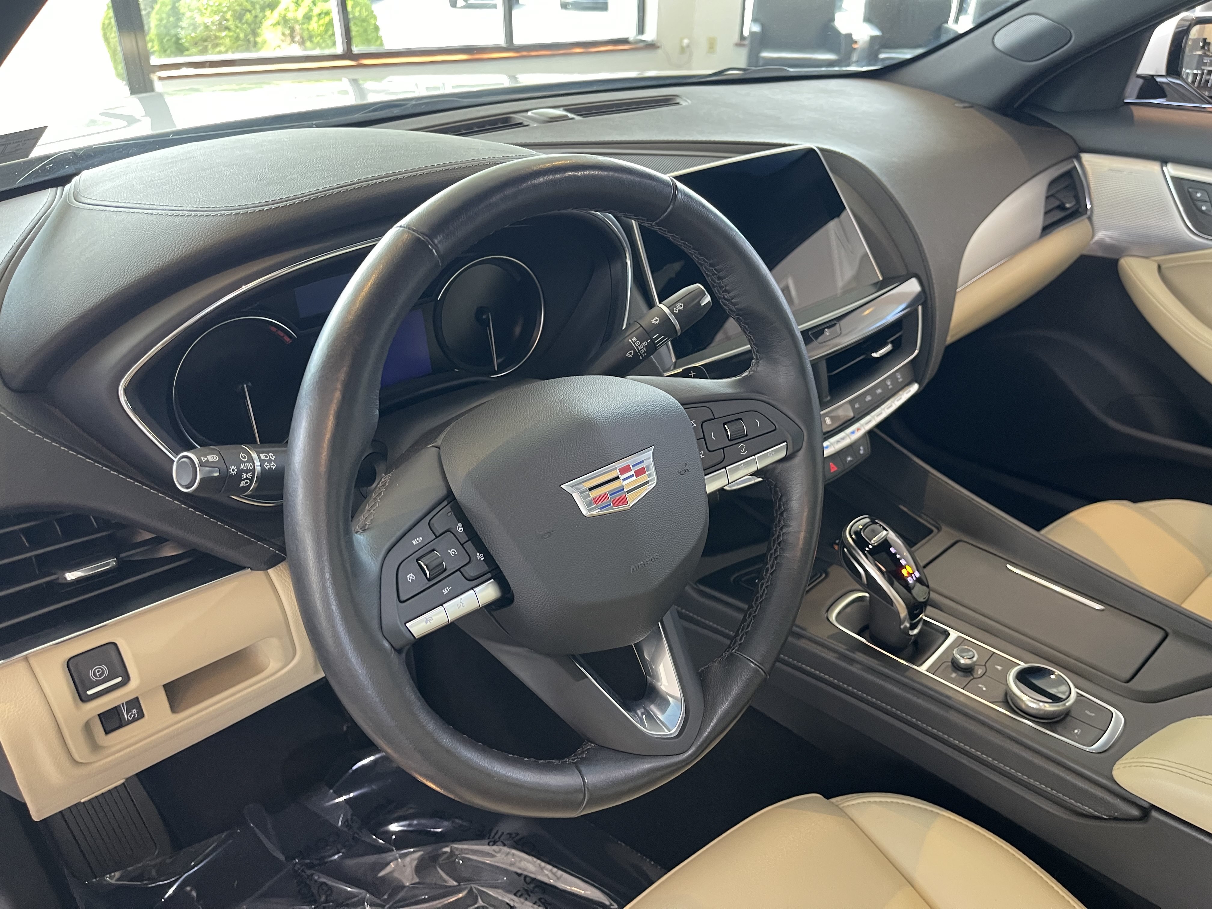 Certified 2023 Cadillac CT5 Luxury w/ Sun And Sound Package AWD/4WD image 17
