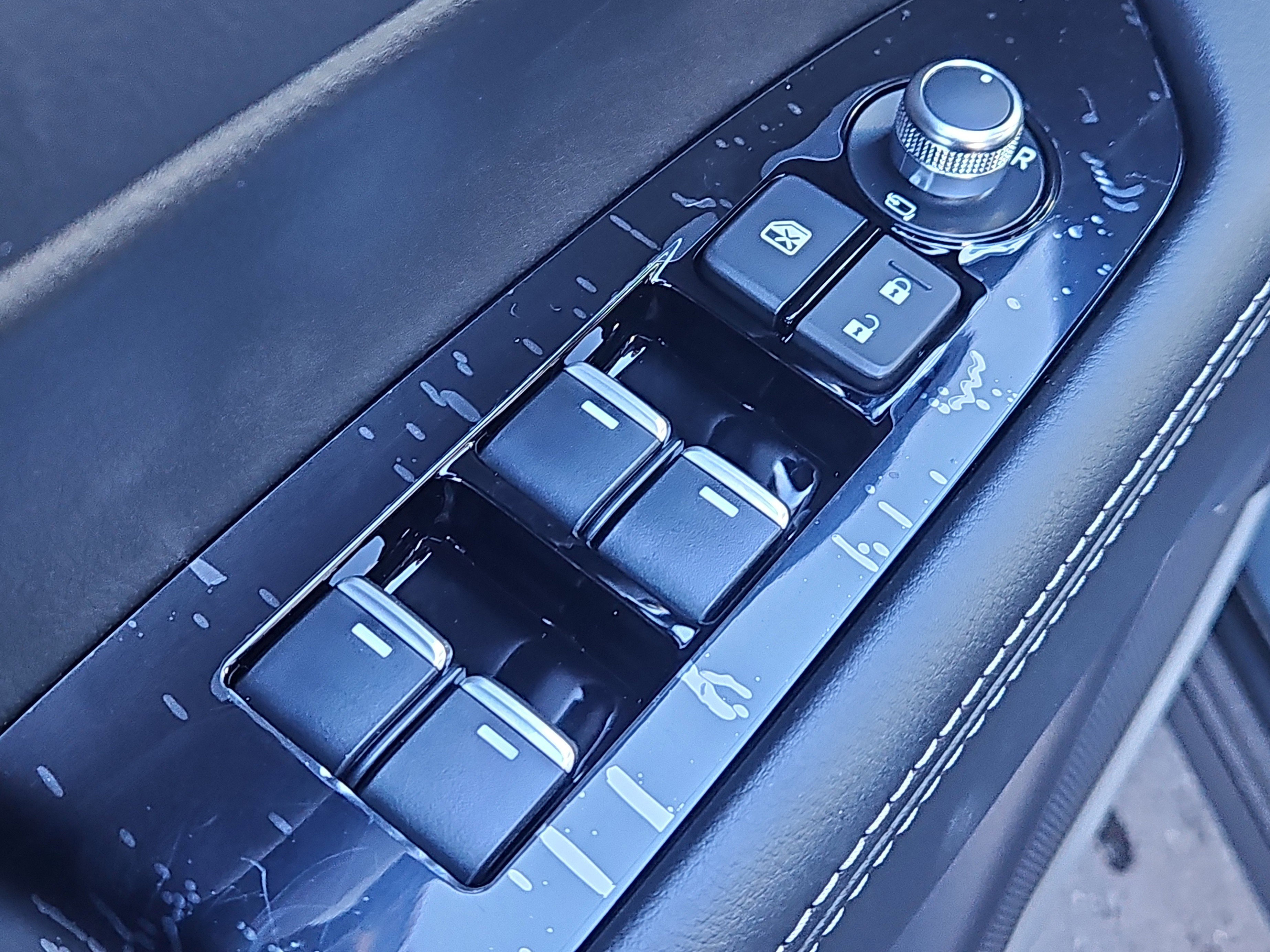 New 2025 MAZDA CX-5 AWD 2.5 S w/ Premium Plus Pkg image 17