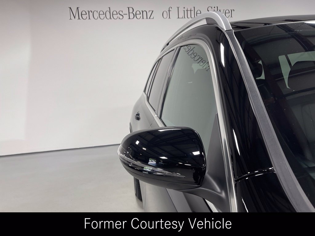 Used 2026 Mercedes-Benz GLB 250 4MATIC image 12