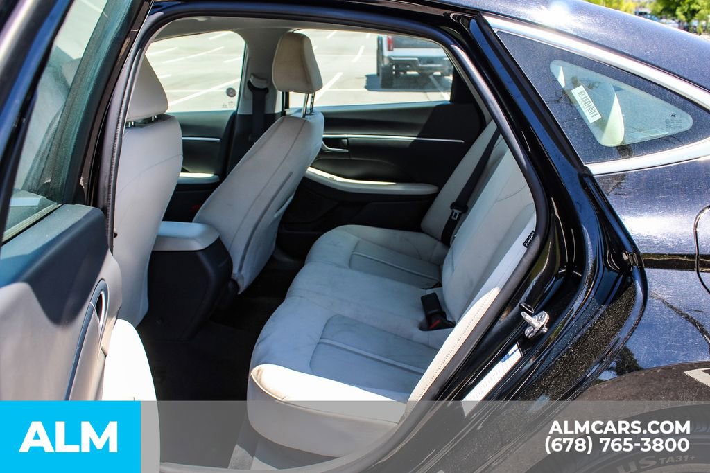 Used 2025 Hyundai Sonata SEL FWD image 16