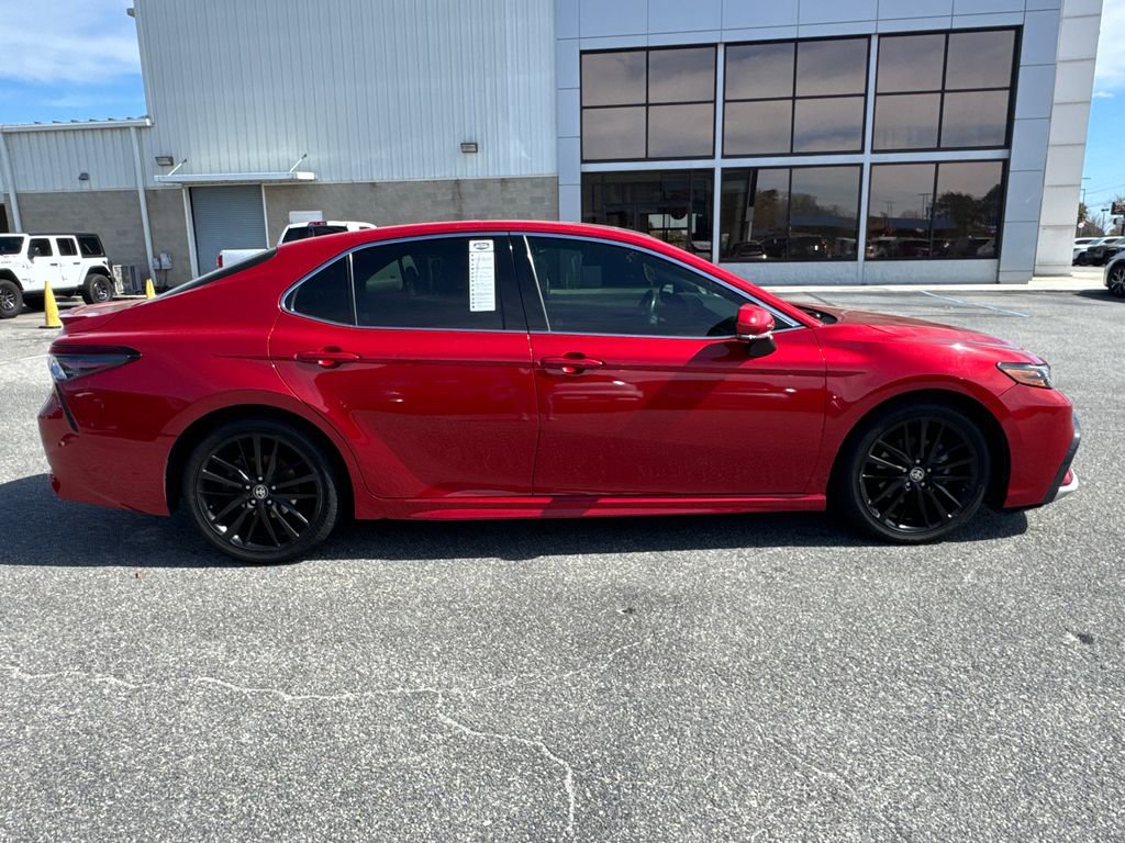 Used 2024 Toyota Camry XSE w/ Navigation Package image 2