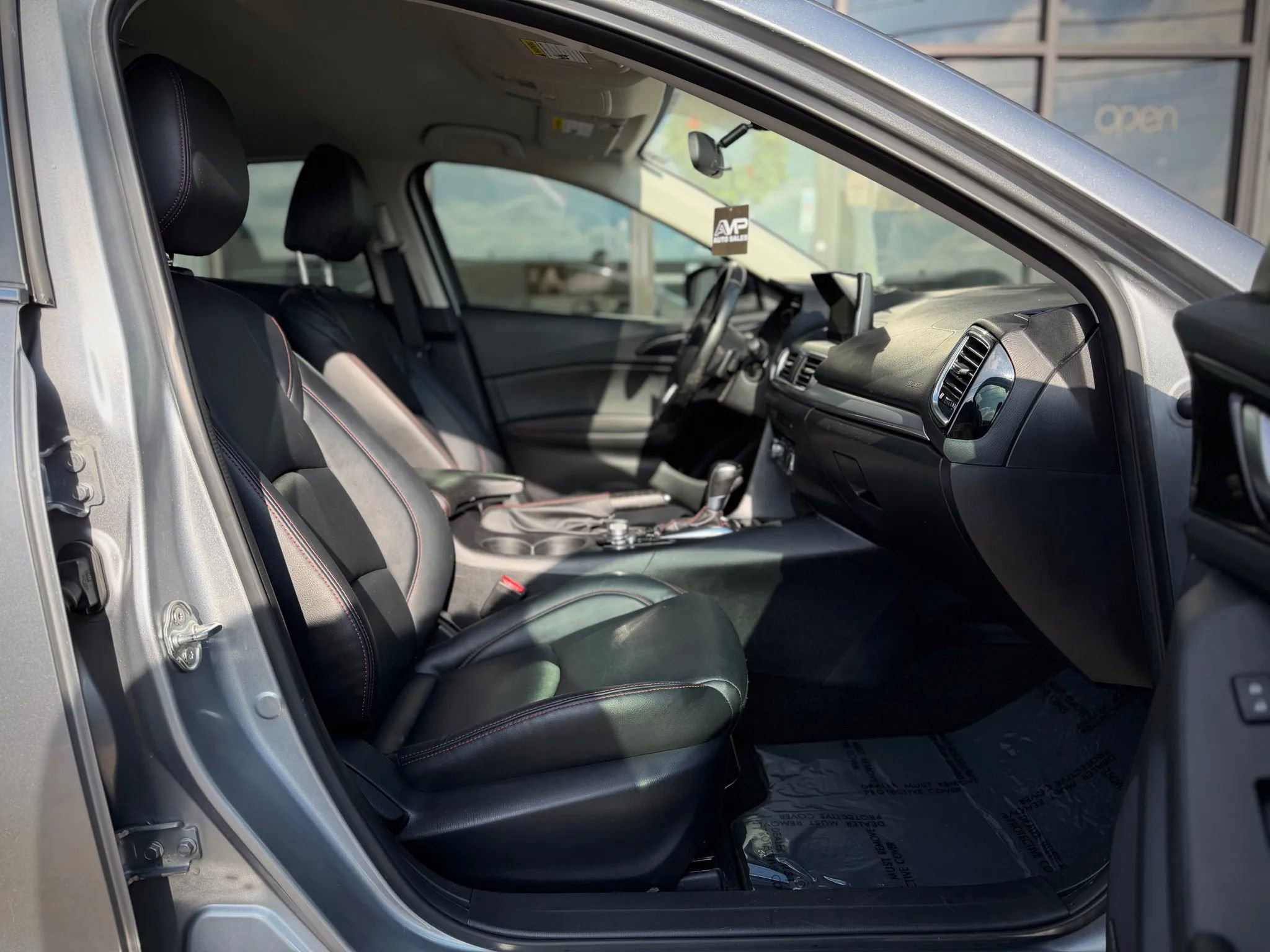 Used 2014 MAZDA MAZDA3 s Touring image 19